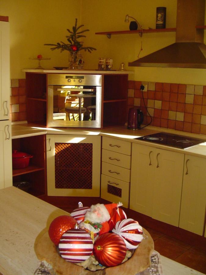 Villa Ametyst Štúrovo Zewnętrze zdjęcie