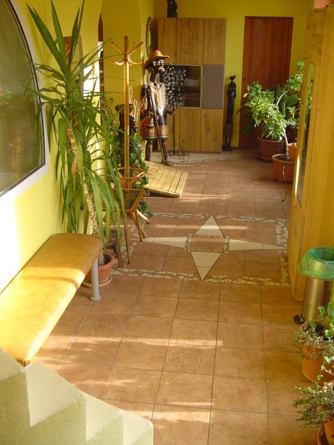 Villa Ametyst Štúrovo Zewnętrze zdjęcie